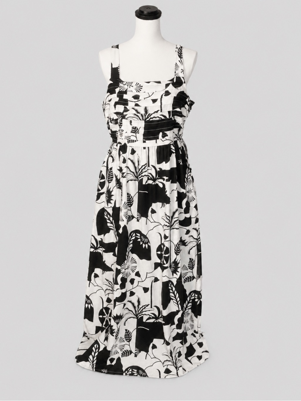Nicole Miller Linen Blend Black & White Floral-Graphic Maxi Dress